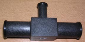 FITTING 5/8" X 5/8" HOSE CONNECT TEE